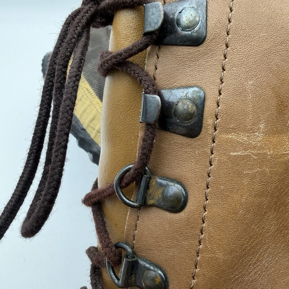 Sorel vintage kaufman